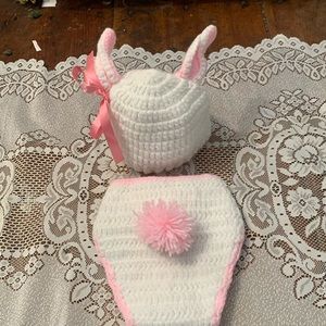 🔥3/$30🔥NWOT Hand crochet BUNNY outfit Sz 0-3 mo  baby girl costume photo Gift
